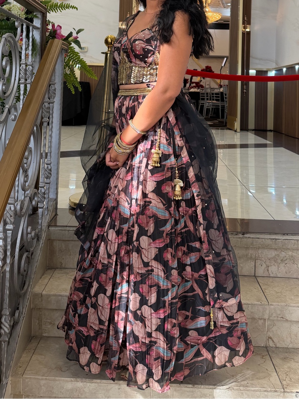 Basanti Kapde Aur Coffee Elegant Black & Gold Floral Lengha